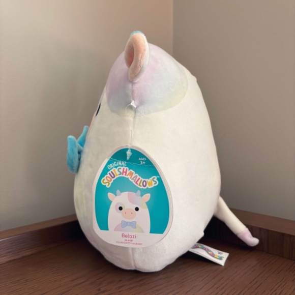 Squishmallows 8" Belozi the Cow US Exclusive - Picture 4 of 7